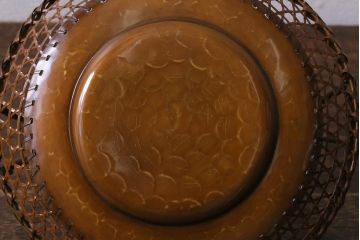 アンティーク雑貨　昭和中期　三越(MITSUKOSHI)　銅編み　槌目が目を引く菓子器(菓子鉢、共箱)(R-042175)