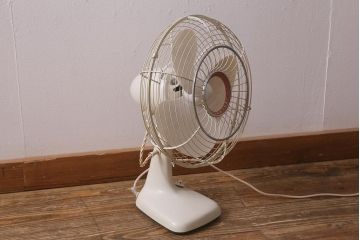 レトロ雑貨　三菱電機　MITSUBISHI　箱付き　白樺色　ノスタルジックな扇風機(ファン)(R-042177)