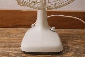 レトロ雑貨　三菱電機　MITSUBISHI　箱付き　白樺色　ノスタルジックな扇風機(ファン)(R-042177)