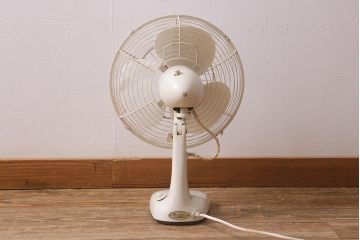 レトロ雑貨　三菱電機　MITSUBISHI　箱付き　白樺色　ノスタルジックな扇風機(ファン)(R-042177)