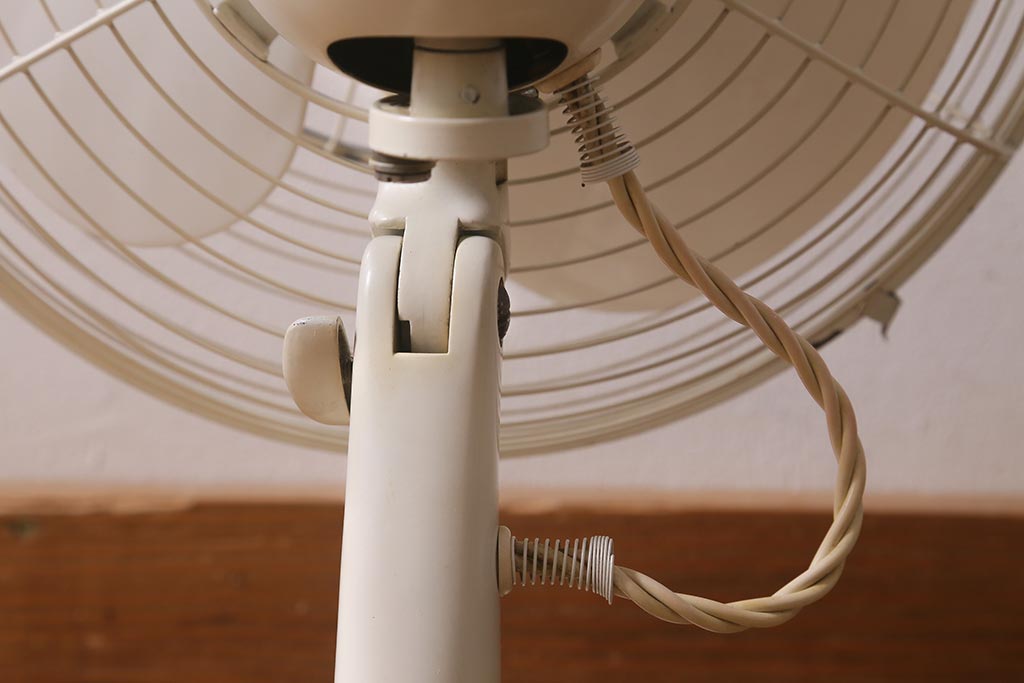 レトロ雑貨　三菱電機　MITSUBISHI　箱付き　白樺色　ノスタルジックな扇風機(ファン)(R-042177)