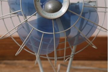 レトロ雑貨　八欧電機　ゼネラル　EF-118　箱付き　鉄製　20cm扇風機(ファン)(R-042178)