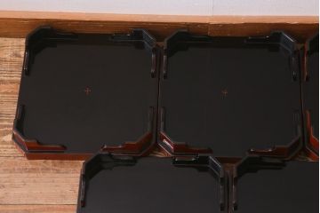 アンティーク雑貨　明治期　共箱　根来塗お膳5客セット(木製漆器、和食器)(R-042192)