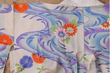 アンティーク着物　大正昭和初期　川に花模様　縮緬襦袢(ちりめん、古布正絹)(R-042195)