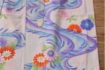 アンティーク着物　大正昭和初期　川に花模様　縮緬襦袢(ちりめん、古布正絹)(R-042195)