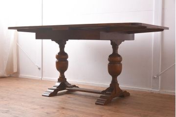 アンティーク家具　イギリスアンティーク　オーク材　丸みのあるバルボスレッグが魅力的なドローリーフテーブル(エクステンションテーブル、ダイニングテーブル)(R-042217)