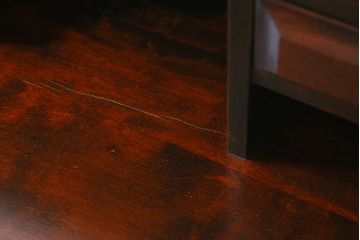 中古　北海道民芸家具　グレイッシュなカラーがおしゃれなペイントライティングビューロー(机、引き出し)(R-042219)