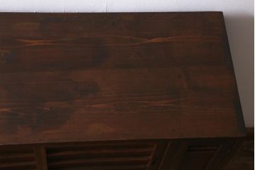 和製アンティーク　昭和初期　引き出し付き!レトロなデザインのアンティーク下駄箱(収納棚、戸棚)(R-042220)