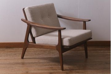 ビンテージ　maruni(マルニ木工)　オールドマルニ　ナチュラルスタイルにぴったりな一人掛けソファ (1シーター、1Pソファ)(R-042222)