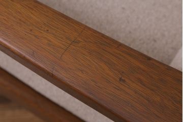 ビンテージ　maruni(マルニ木工)　オールドマルニ　ナチュラルスタイルにぴったりな一人掛けソファ (1シーター、1Pソファ)(R-042222)