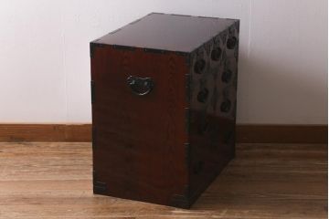 中古　熊野洞　からくり付き　荘厳な佇まいの手許箪笥(仙台箪笥)(定価約60万円)(R-042224)