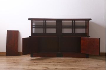 中古　伝統民芸　岩谷堂箪笥　重厚な和の雰囲気漂う飾り棚付きサイドボード(収納箪笥)(R-042225)