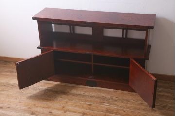 中古　伝統民芸　岩谷堂箪笥　重厚な和の雰囲気漂う飾り棚付きサイドボード(収納箪笥)(R-042225)