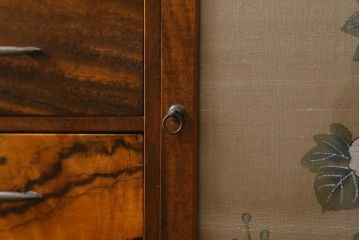 和製アンティーク　昭和初期　華やかな花の絵が印象的な小引き出し(小物収納)(R-042229)