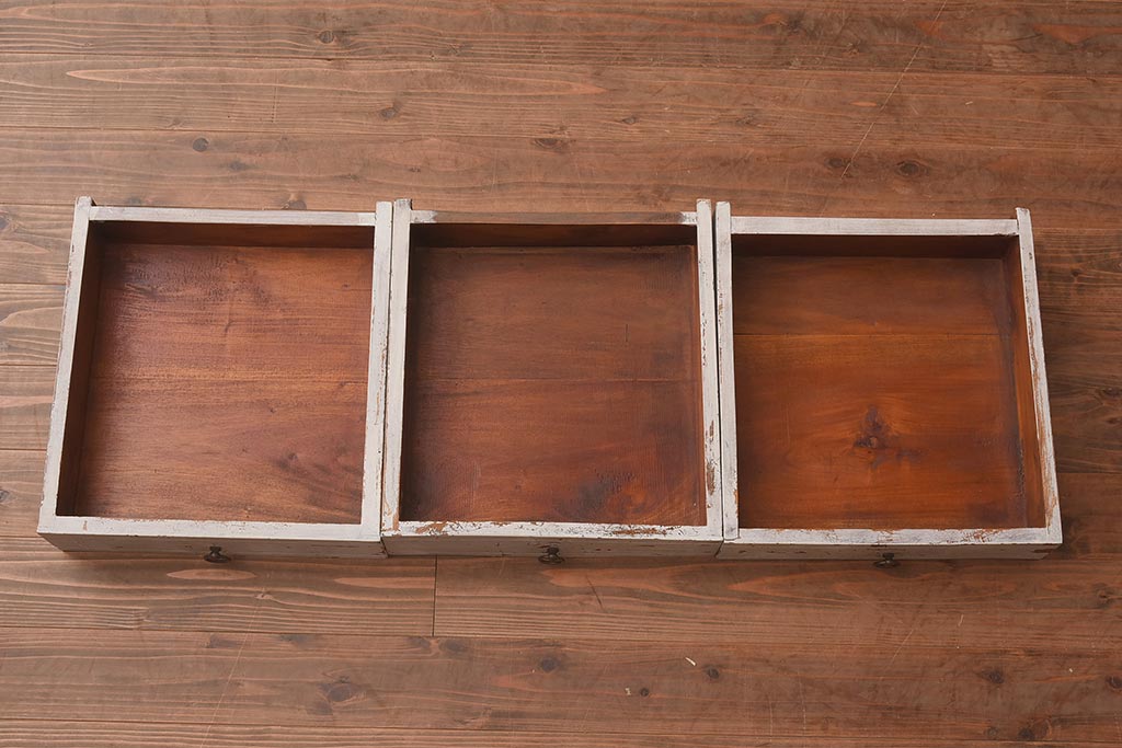 中古　アンティーク風　擦れたペイントがおしゃれなカウンターテーブル(作業台)(R-042230)