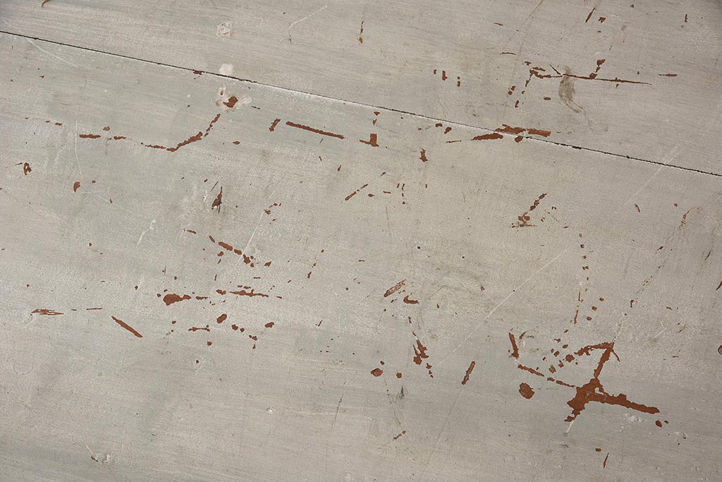 中古　アンティーク風　擦れたペイントがおしゃれなカウンターテーブル(作業台)(R-042230)