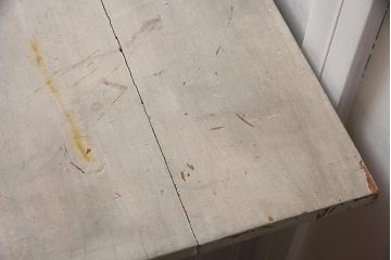 中古　アンティーク風　擦れたペイントがおしゃれなカウンターテーブル(作業台)(R-042230)