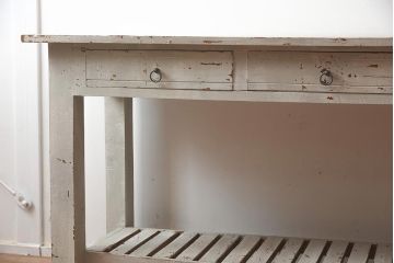 中古　アンティーク風　擦れたペイントがおしゃれなカウンターテーブル(作業台)(R-042230)