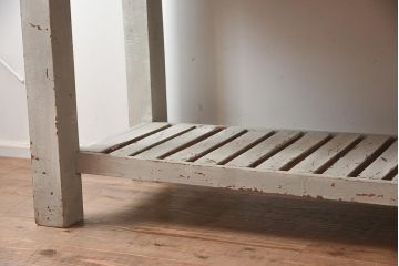 中古　アンティーク風　擦れたペイントがおしゃれなカウンターテーブル(作業台)(R-042230)