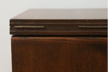 和製アンティーク　指物家具　タモ材　一風変わった造りの折り畳み式文机(座机、在宅用、在宅ワーク、サイドチェスト)(R-042249)