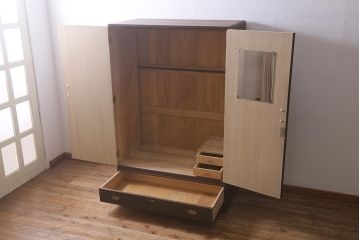 中古　伝統工芸品　唐草金具　繊細な意匠金具が目を引く加茂総桐箪笥のワードローブ(総桐たんす、洋服タンス、衣装タンス)(定価約120万円)(R-042250)