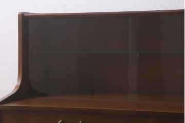 ヴィンテージ家具　イギリス　チーク材　Nathan(ネイサン)　扉が作業台になるキャビネット(収納棚、カップボード、ビンテージ)(R-042252)