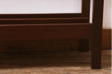 北欧ビンテージ　チーク材　シンプルで合わせやすいマガジンラック(本立て)(R-042254)