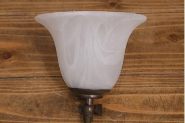 中古　アンティーク調　真鍮製　シェードの角度が変えられる3灯シャンデリア(天井照明、吊り下げ照明)(R-042256)