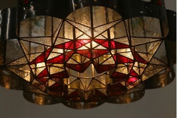 ヴィンテージ照明　ステンドグラス　万華鏡のようなデザインが美しいシャンデリア(天井照明、吊り下げ照明、ビンテージ)(R-042257)