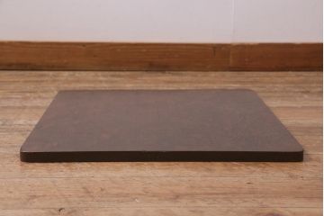 アンティーク雑貨　大正昭和初期　ケヤキ一枚板　古い木の味わいが楽しめる囲碁盤(ディスプレイ雑貨)(R-042262)