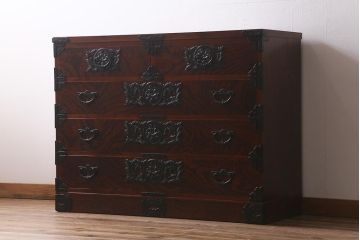 中古　伝統民芸家具　岩谷堂箪笥　漆塗装　No.26 40B 　ダイナミックな欅の杢目を堪能できるチェスト(衣装箪笥、整理箪笥、引き出し)(定価約44万)(R-042265)