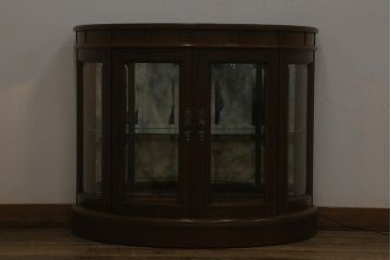 中古　DREXEL HERITAGE(ドレクセルヘリテイジ)　Cameo Classics(キャメオクラシックス)　照明付き　ホールチェスト(ショーケース、飾り棚、収納棚)(定価約73万円)(R-042275)