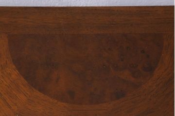 中古　DREXEL HERITAGE(ドレクセルヘリテイジ)　Cameo Classics(キャメオクラシックス)　照明付き　ホールチェスト(ショーケース、飾り棚、収納棚)(定価約73万円)(R-042275)