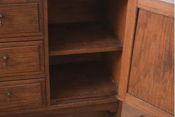 アンティーク家具　イギリスアンティーク　オーク材　凝ったステンドガラスが目を引くカップボード(キャビネット、飾り棚、収納棚、食器棚)(R-042279)