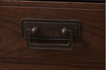 アンティーク家具　ダイヤガラス　ワンポイントのレリーフがおしゃれな戸棚(収納棚、キャビネット)(R-042282)