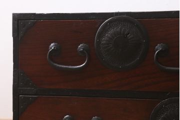 アンティーク家具　明治大正期　前面ケヤキ材　漆塗り　上品な和の雰囲気漂う相馬箪笥ローボード(ローチェスト、引き出し、衣装箪笥)(R-042298)