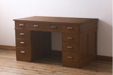 レトロ家具　ナラ材　昭和レトロな雰囲気満載の両袖デスク(机、在宅ワーク、在宅用両袖机、在宅ワーク、在宅用ワークデスク、勉強机)(R-042301)