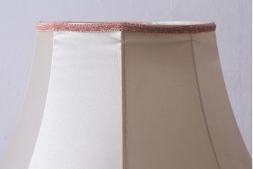 アンティーク照明　イギリスアンティーク　マホガニー材　上品な佇まいが魅力的なフロアスタンド(照明)(R-042303)