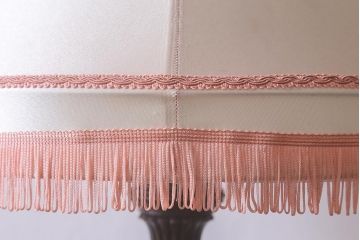 アンティーク照明　イギリスアンティーク　マホガニー材　上品な佇まいが魅力的なフロアスタンド(照明)(R-042303)