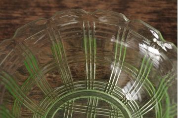 アンティーク雑貨　昭和初期　レトロ　ウランガラス　プレスガラス小鉢3枚セット(小皿)(R-042308)