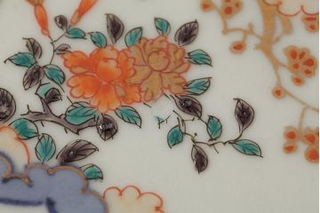 江戸期　伊万里焼　金彩色絵染付九寸皿(窓絵、9寸皿、大皿、古伊万里、和食器)(R-042309)