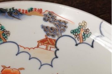 江戸期　伊万里焼　金彩色絵染付八寸皿(窓絵、8寸皿、大皿、古伊万里、和食器)(R-042310)