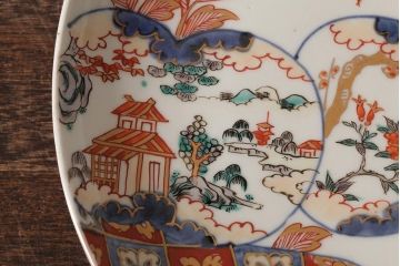 江戸期　伊万里焼　金彩色絵染付八寸皿(窓絵、8寸皿、大皿、古伊万里、和食器)(R-042310)