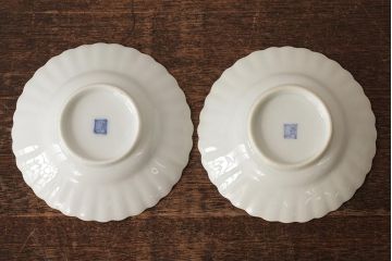 江戸期　古伊万里　白磁染付輪花小皿2枚セット(小鉢、和食器)(R-042312)