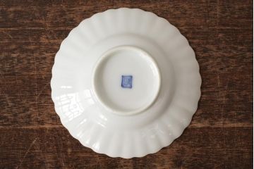 江戸期　古伊万里　白磁染付輪花小皿2枚セット(小鉢、和食器)(R-042312)