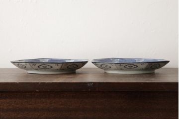 アンティーク雑貨　江戸期　古伊万里　松竹梅文　染付八角皿2枚(中皿)(R-042321)