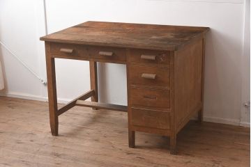 レトロ家具　昭和中期　ナラ材　ナチュラルスタイルにも合う片袖机(ワークデスク、在宅ワーク、在宅用、勉強机)(R-042331)