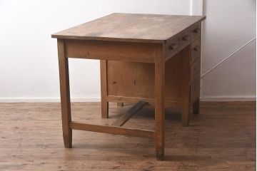 レトロ家具　昭和中期　ナラ材　ナチュラルスタイルにも合う片袖机(ワークデスク、在宅ワーク、在宅用、勉強机)(R-042331)