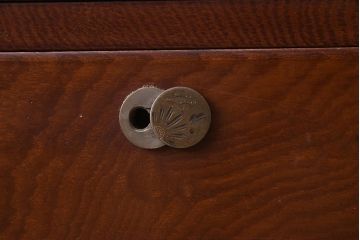 ヴィンテージ家具　和製アンティーク　前面ケヤキ材　流れるような杢目が美しい重ね箪笥(衣装箪笥、引き出し、ビンテージ)(R-042335)