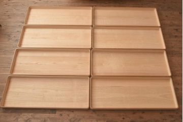 中古　伝統工芸　総桐材　千重菊紋　加茂総桐箪笥(総桐たんす、衣装箪笥、和タンス)(R-042339)